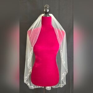 Ivory Bridal Veil By Elena Desings!!!